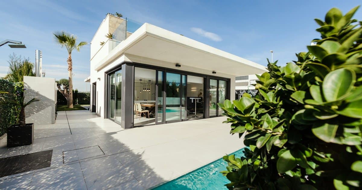 ARM vs Fixed Rate Mortgage in Los Angeles: How to Decide