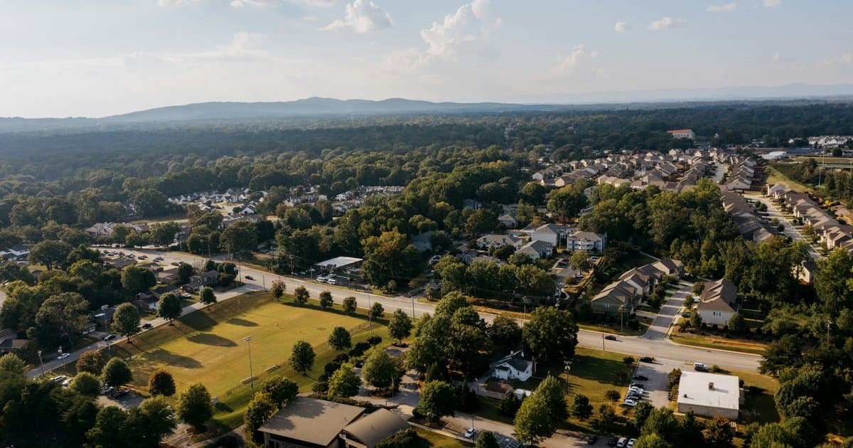 HOA Special Assessments in Texas: What Every Dallas Buyer Must Know Before Closing