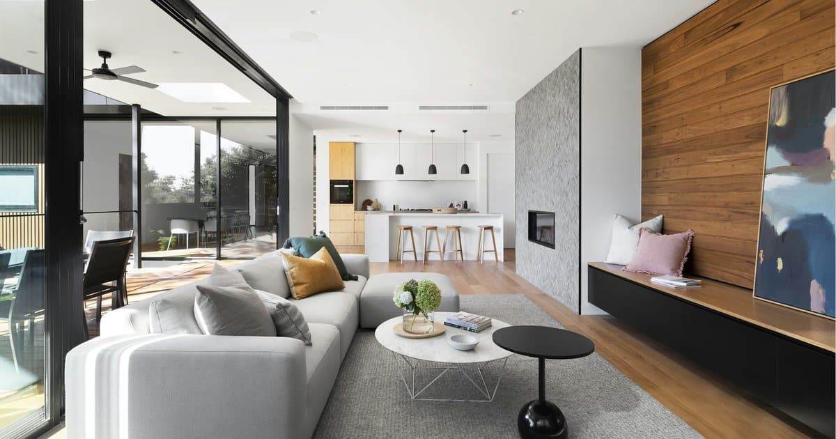 Home Staging in Los Angeles: What Luxury Sellers Actually Pay
