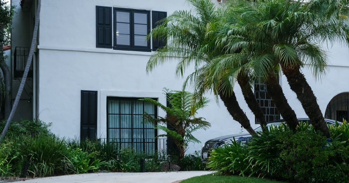 North of Montana Market Spotlight: The $8 Million Line Shaping Santa Monica Sales