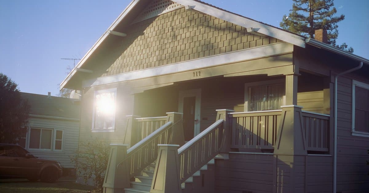 What Does It Actually Cost to Buy in Winnetka Heights, Dallas in 2026?
